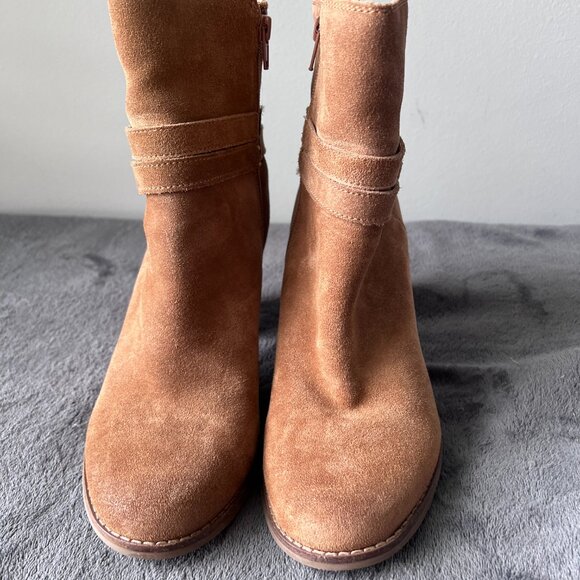 Lucky Brand Latonya Size Zip Ankle Bootie in Brown Suede Size 10M - Picture 2 of 7
